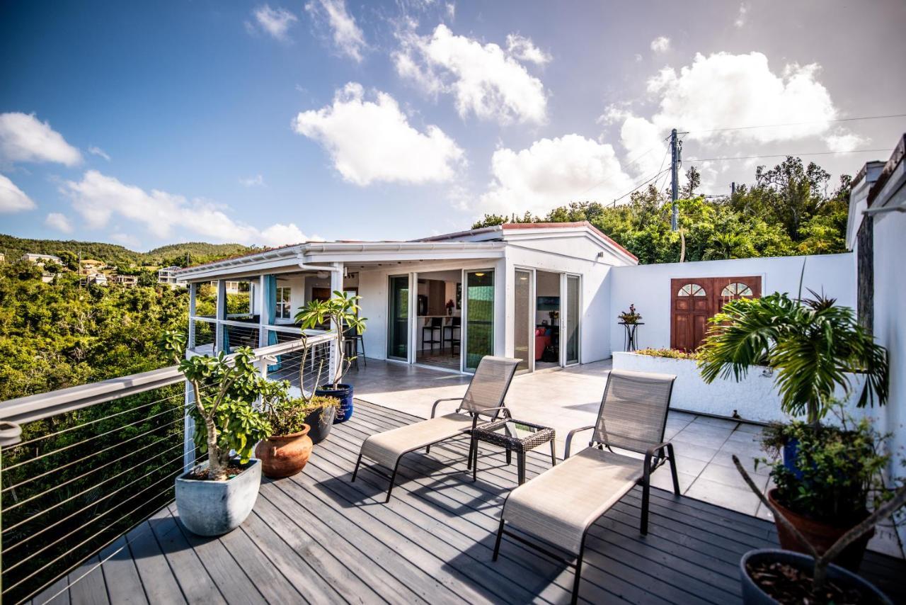 Fantastic Penthouse At Sunset Serenade Suites Cruz Bay Eksteriør billede