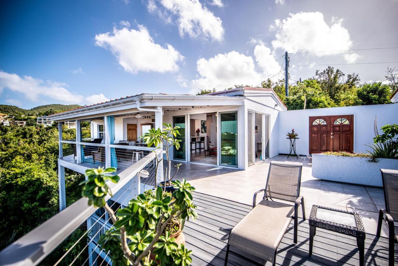 Fantastic Penthouse At Sunset Serenade Suites Cruz Bay Eksteriør billede