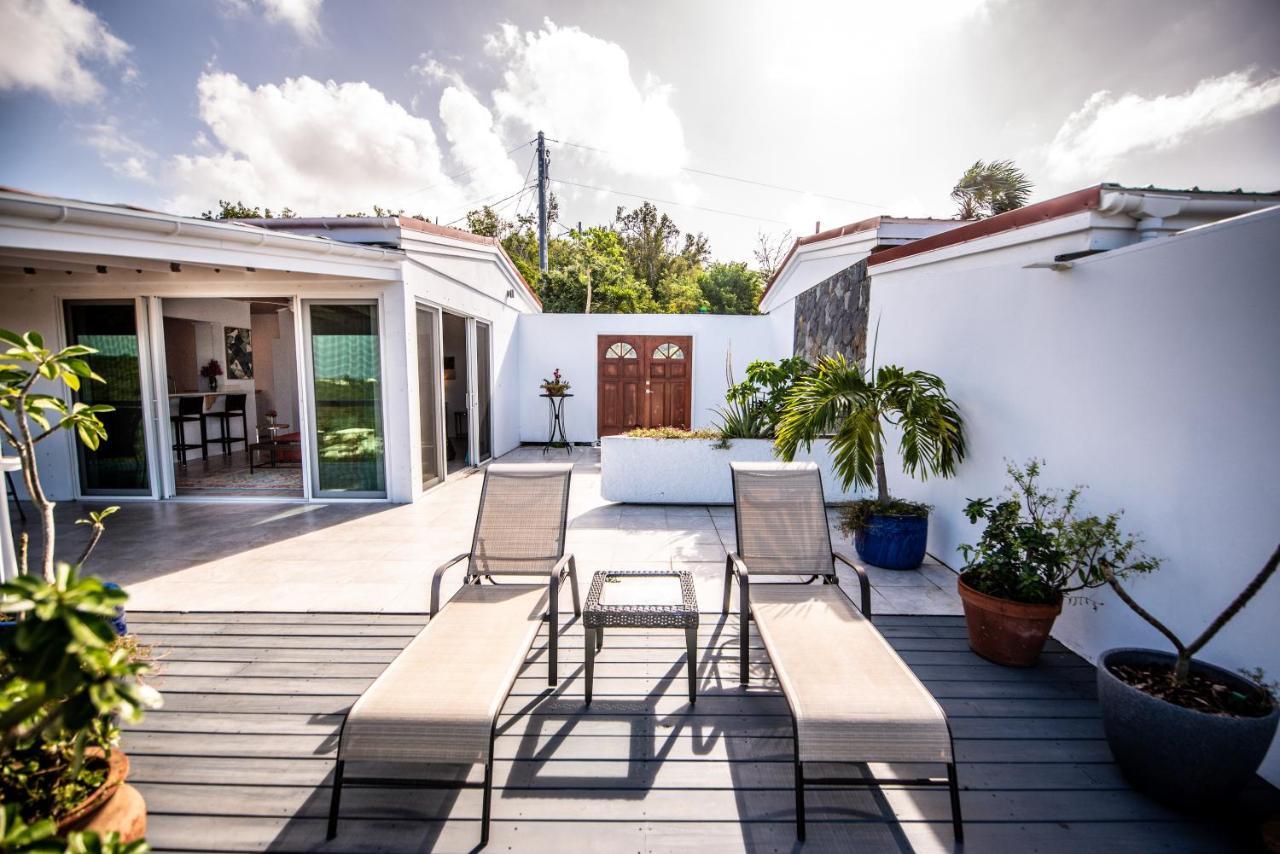 Fantastic Penthouse At Sunset Serenade Suites Cruz Bay Eksteriør billede